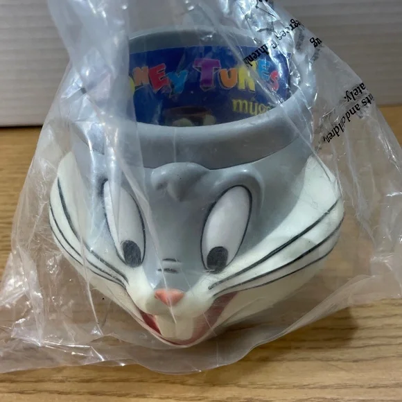 Vintage 1994 Looney Toons Mugs Lot of 3 Wiley Coyote Bugs Bunny Tweety KFC Promo